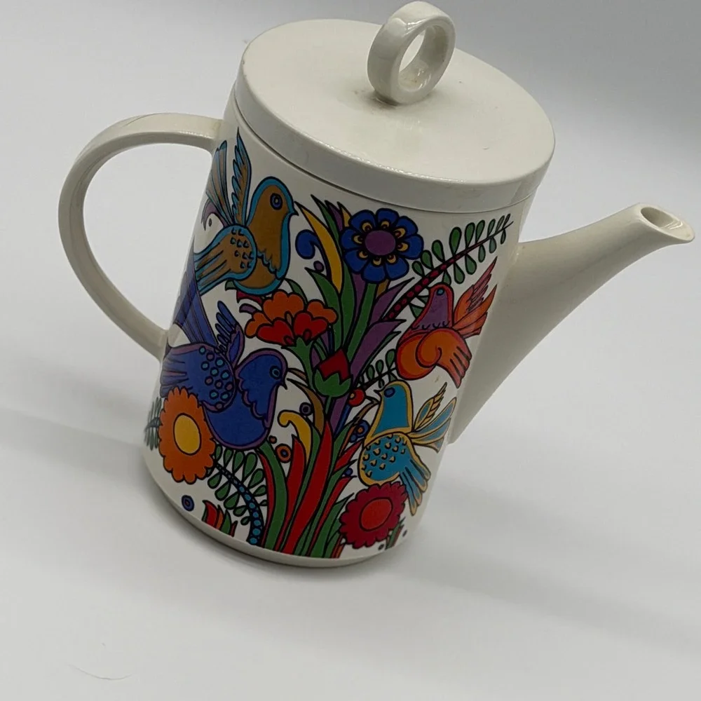 Villeroy & Boch Luxembourg Acapulco‎ Teapot. Excellent condition. 5.75